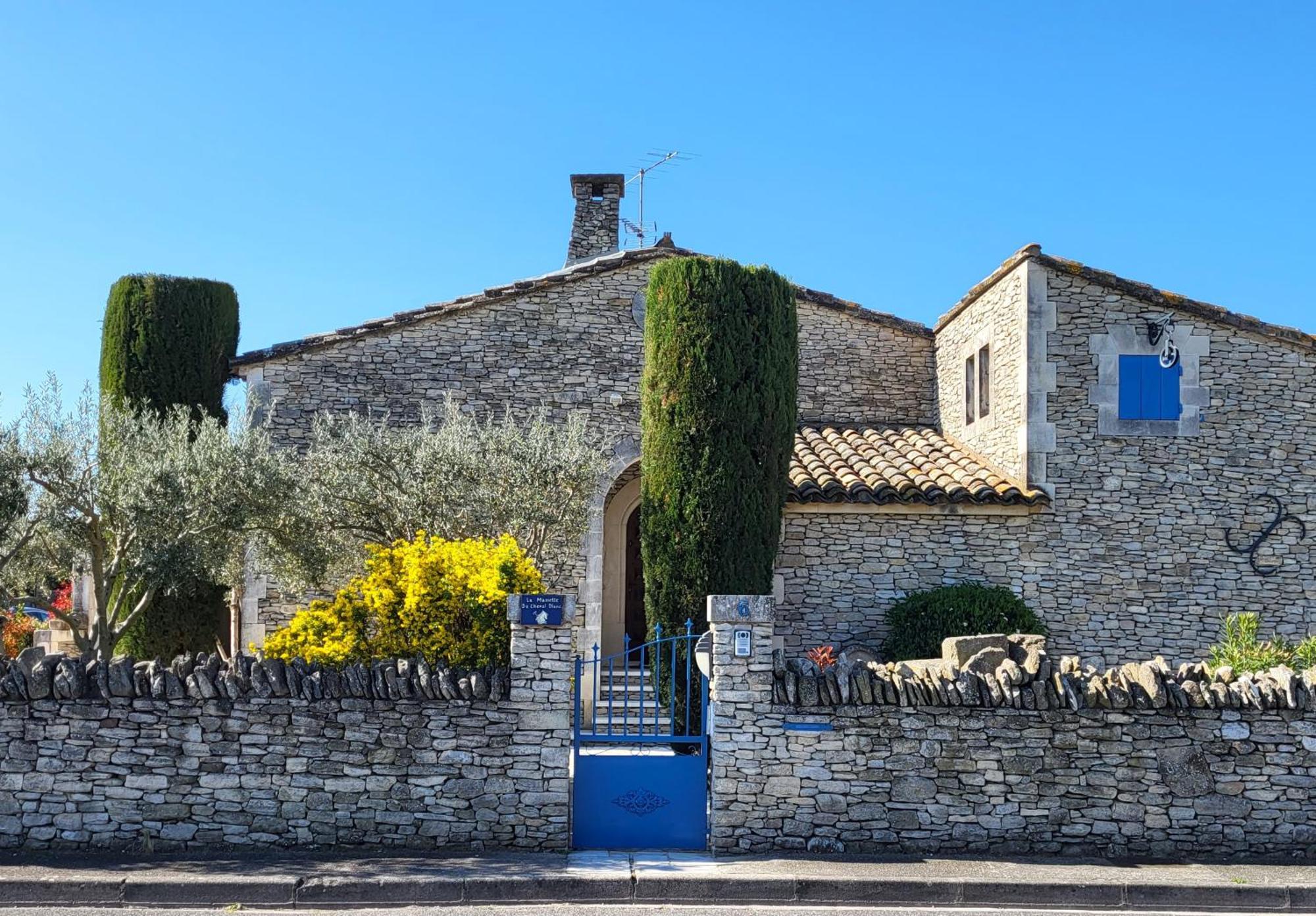 "La Massette Du Cheval Blanc" Villa De Caractere En Pierre LʼIsle-sur-la-Sorgue Eksteriør billede